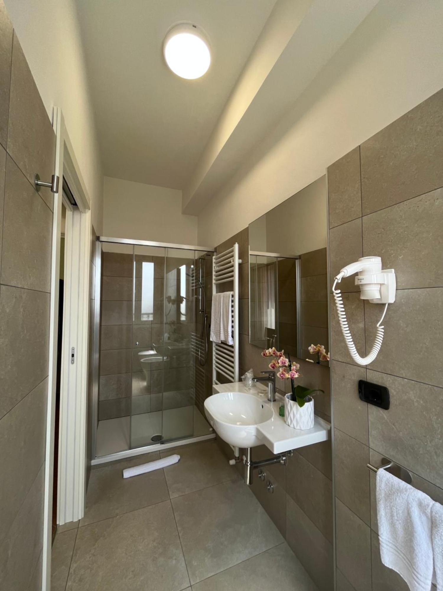 Hotel Aquila Castelfranco Emilia Exterior photo