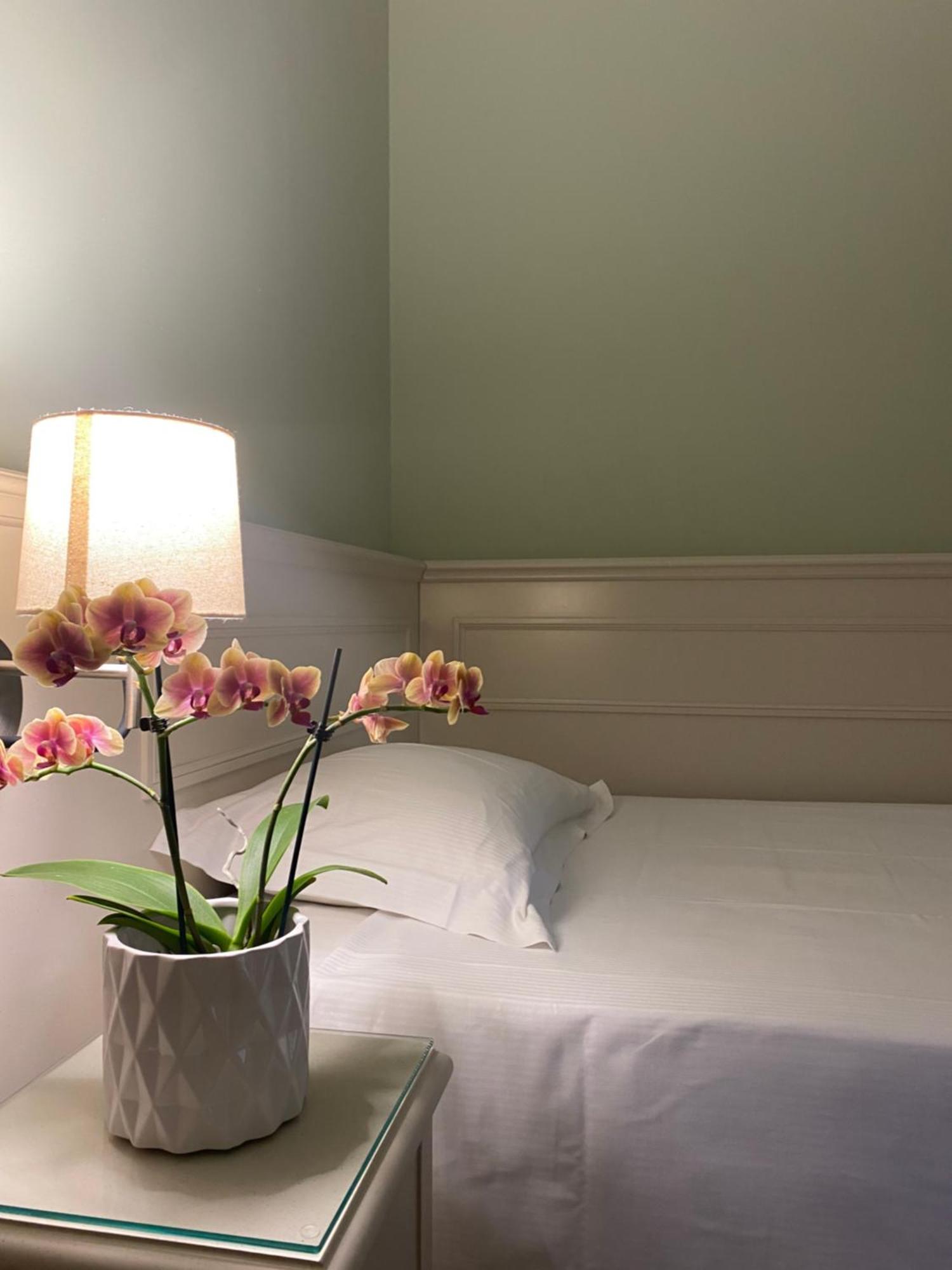 Hotel Aquila Castelfranco Emilia Exterior photo