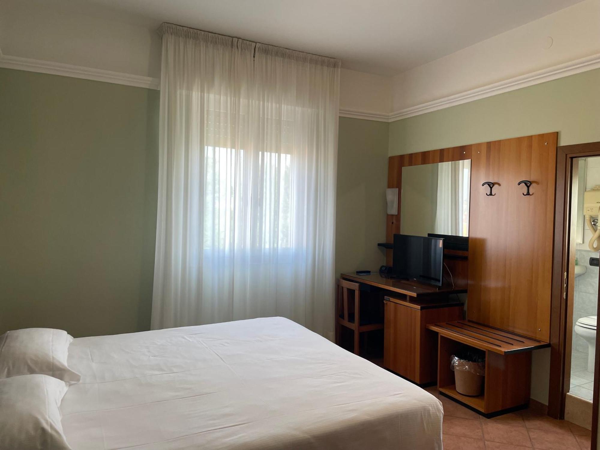 Hotel Aquila Castelfranco Emilia Exterior photo